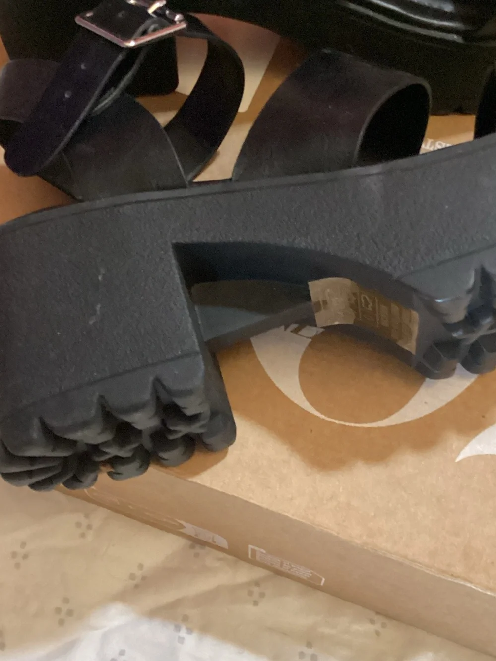 Dream Pairs Black Chunky Platform Strappy Sandals